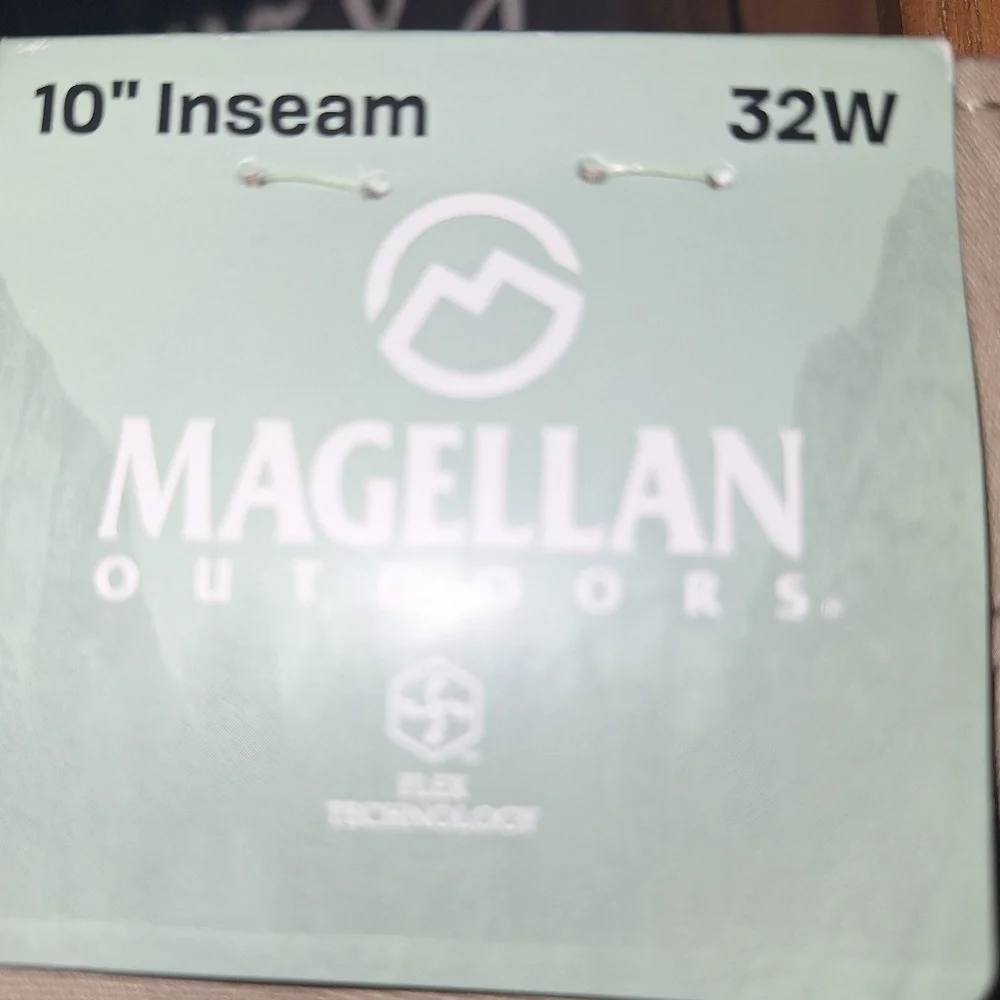 Magellan Outdoors Mens Khaki Shorts In A Size 32W. NWT. Dress Casual, Summer